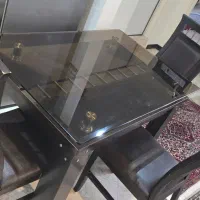 میز غذا خوری ۴ نفره به همراه صندلی کار کرده|میز و صندلی غذاخوری|تهران, مجیدیه|دیوار