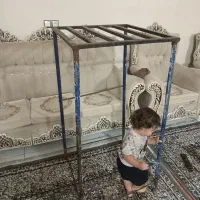 چهارپایه اهنی