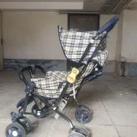 کالسکه بچه تمیز و سالم در حد