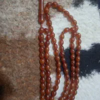 شش عدد تسبیح کهربا و یاغبال قدیمی