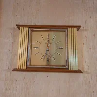 ساعت دیواری قدیمی ژاپنی کاملا سالم و درحد نو