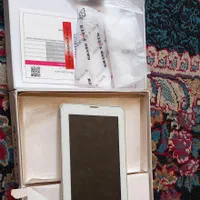 تبلت وگوشی
