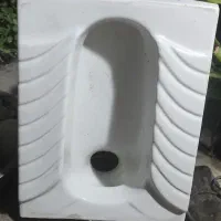 سنگ دستشویی توالت سرویس بهداشتی