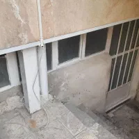 اجاره مسکونی زیر همکف حدودا    ۴۵ متر