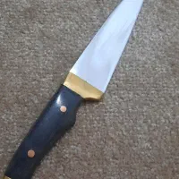 چاقو نونوتازه خریداری شده استفاده نشده