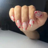 خدمات و اموزش تخصصی ناخن