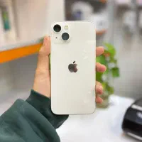 ایفون iphone 13 دو سیم ۱۲۸ در حد نو بدون نقطه