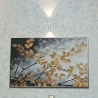 خانم جهت امور منزل برای خانواده‌. حتی با فرزند