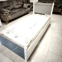 تخت تک نفره elika