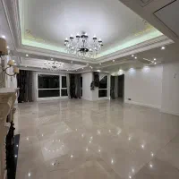 240مـتر-اکازیون-4خواب-اعیان-نشین-زیر-قیمت-ونــک