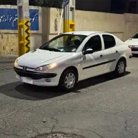 اس دی وی ۸
