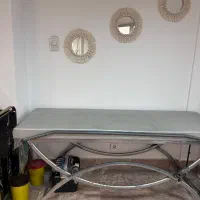 تخت آرایشگری|آرایشگاه و سالن‌های زیبایی|آمل, |دیوار