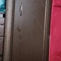 کمد.  لباس با دوکشو.  در حد نو وکمد برزنتی دوقلو و