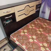 تخت دو نفره بهمراه تشک