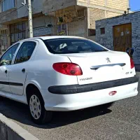 206v8 مدال ۱۳۹۵ کارکرد ۱۶۶۰۰۰ کیلومتر بی رنگ|خودرو سواری و وانت|زنجان, |دیوار