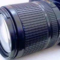 لنز Nikon 18-140