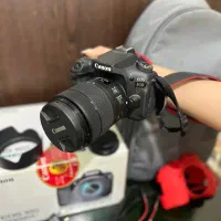 Canon 90 d