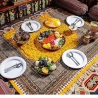 ظرفشور خانوم برای کار در رستوران
