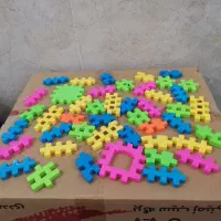 اسباب بازی و کارت اموزشی و قمقمه|اسباببازی بچه|برازجان, |دیوار