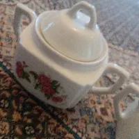 گل سرخ|ظروف سرو و پذیرایی|سراب, |دیوار