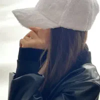 کلاه تدی|لباس|گرگان, |دیوار