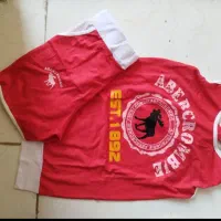 لباس ورزشی|لباس|هشتگرد, هشتگرد قدیم|دیوار