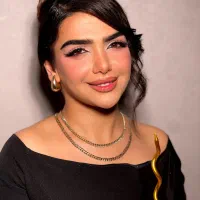 خدمات و آموزش میکاپ