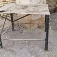 میزکار فلزی