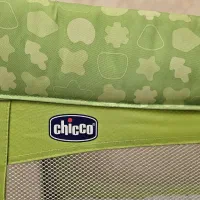 تخت پارک چیکو، تخت کنار مادر