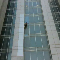 نماشویی.شستشوی نما.پیچ و رولپلاک.راپل.طناب