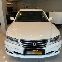 ازرا ۲۰۱۱ (کالیفرنیا) استثنایی بدون رنگ