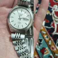 ساعت سیکو پنج