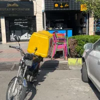 استخدام پیک موتوری