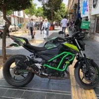 کاوازاکیZ250