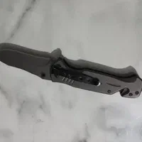 تعدادی چاقو و فندک|کوهنوردی و کمپینگ|بیرجند, |دیوار