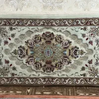 پشتی فرشی