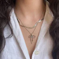 گردنبند/پاپیون/دولاین/اکسسوری/بدلیجات