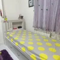 تخت و دراور نوجوان