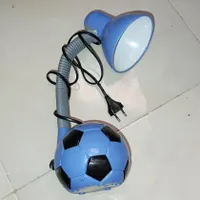 چراغ مطالعه توپی آبی