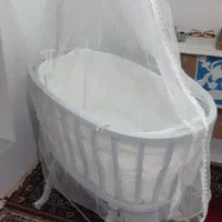 تخت چوبی نوزادی|تخت و صندلی بچه|لنگرود, |دیوار