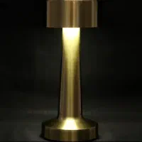 اباژور لمسی.اباژور رومیزی.چراغ خواب لمسی شارژی|چراغ خواب و آباژور|تهران, تهرانپارس غربی|دیوار