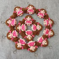 هدیه روز دختر جاکلیدی جامدادی دیوارکوب عروسک