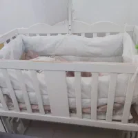 تخت خواب نوزاد