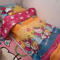 روتختی به همراه فرش