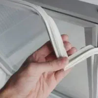 تعمیر و تعویض تخصصی نوار دور درب یخچال و گازگیری