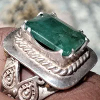 انگشتر زمرد (کلمبیا)