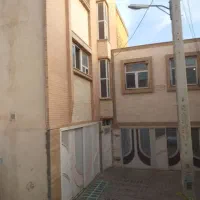 آپارتمان-دو-خوابه-نوسازباتمام-امکانات-مرکزنجف-آباد
