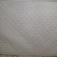 تشک طبی و فنری  در حد نو بدون پارگی