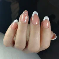 کاشت ناخن در پرند|خدمات آرایشگری و زیبایی|پرند, فاز ۴|دیوار