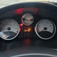 پژو 207 دنده ای سقف فلز مدل 1404